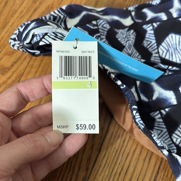 Bleu Rod Beattie Island Time Sarong Hipster Bottoms Navy Size 4 NWT - Picture 5 of 7